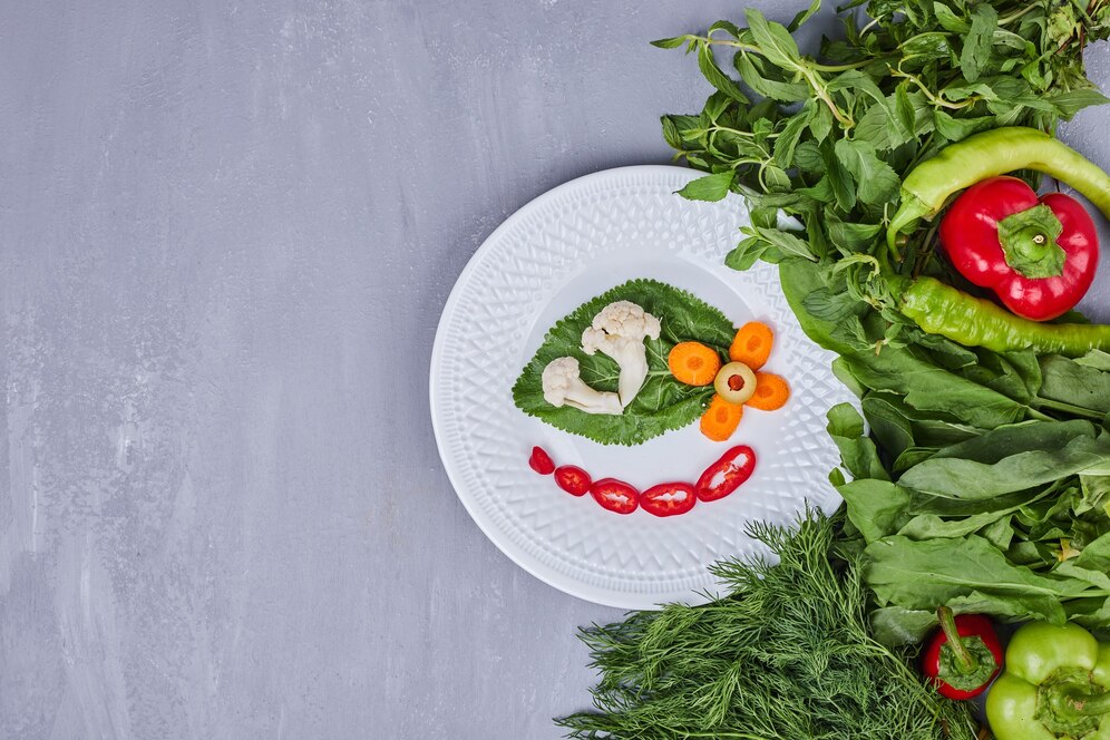 small-portion-salad-with-vegetables-herbs_114579-19561
